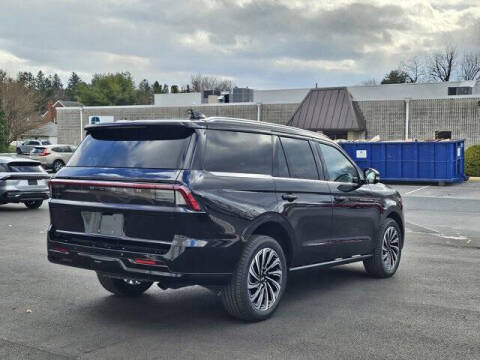 2025 Lincoln Navigator Black Label