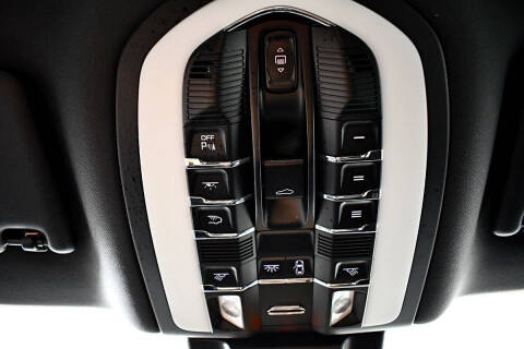 2019 Porsche Macan S