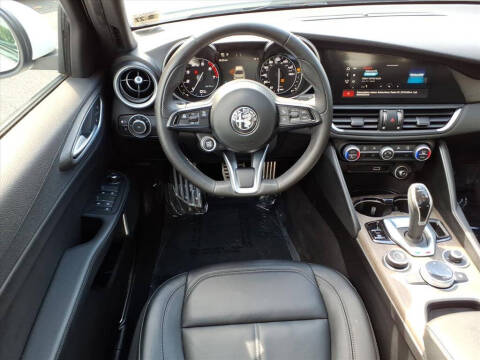 2022 Alfa Romeo Giulia Ti