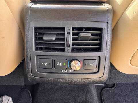 2017 Toyota Avalon XLE