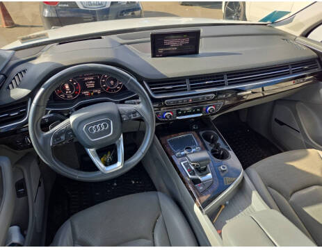 2017 Audi Q7 3.0T quattro Prestige