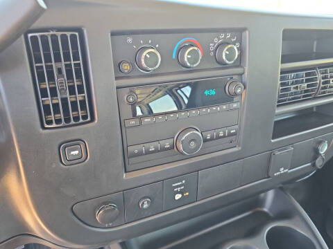 2026 GMC Savana 2500