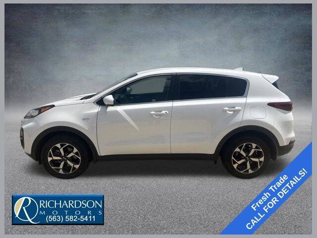 2022 Kia Sportage LX