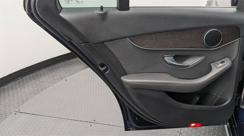 2019 Mercedes-Benz C-Class C 300