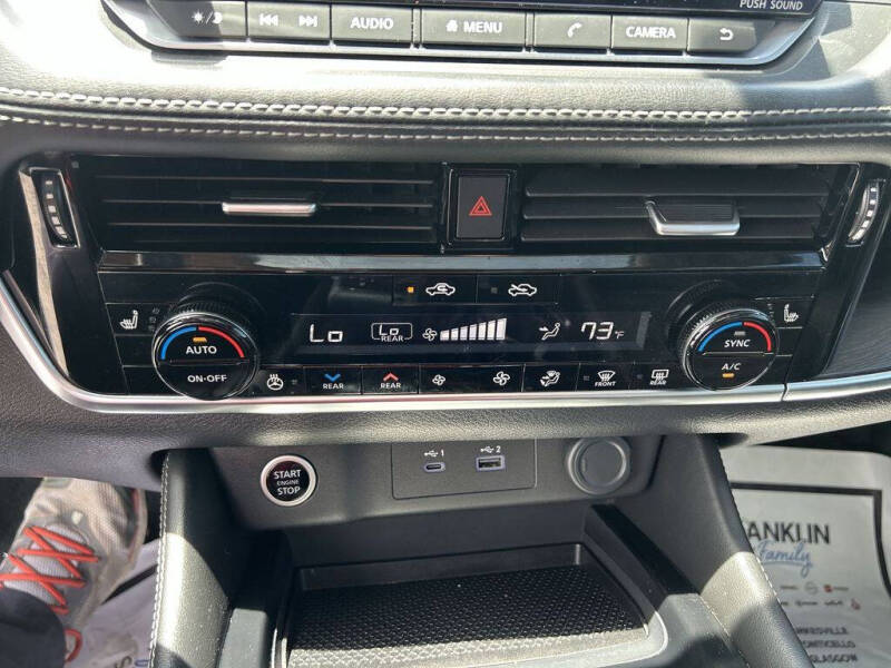 2021 Nissan Rogue SL