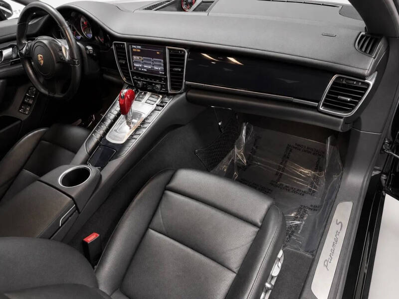 2014 Porsche Panamera