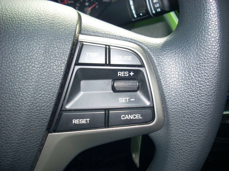 2022 Hyundai Accent SE