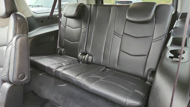 2018 Cadillac Escalade ESV Luxury