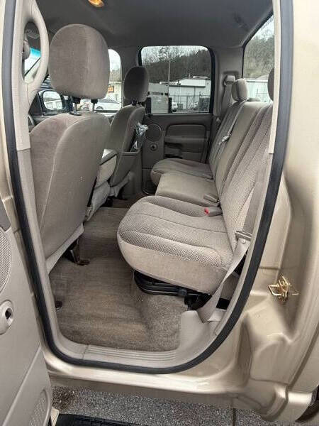 2005 Dodge Ram 1500 SLT