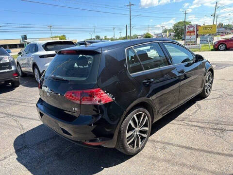 2015 Volkswagen Golf TSI SE