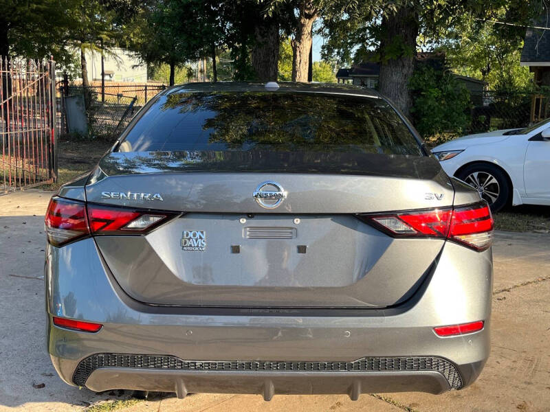 2022 Nissan Sentra SV