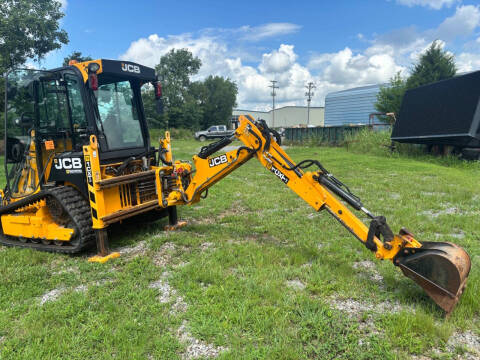 2019 JCB 1CXT-HF Skid steer