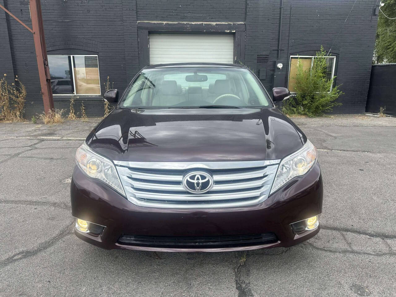 Burgundy 2011 Toyota Avalon Base Base 4dr Sedan 2