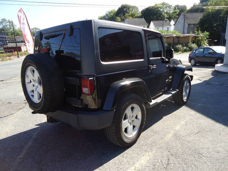 2012 Jeep Wrangler Sahara