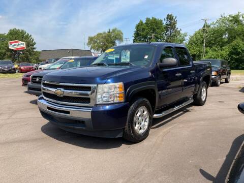 2009 Chevrolet Silverado 1500 for sale at Waterford Auto Sales in Waterford MI