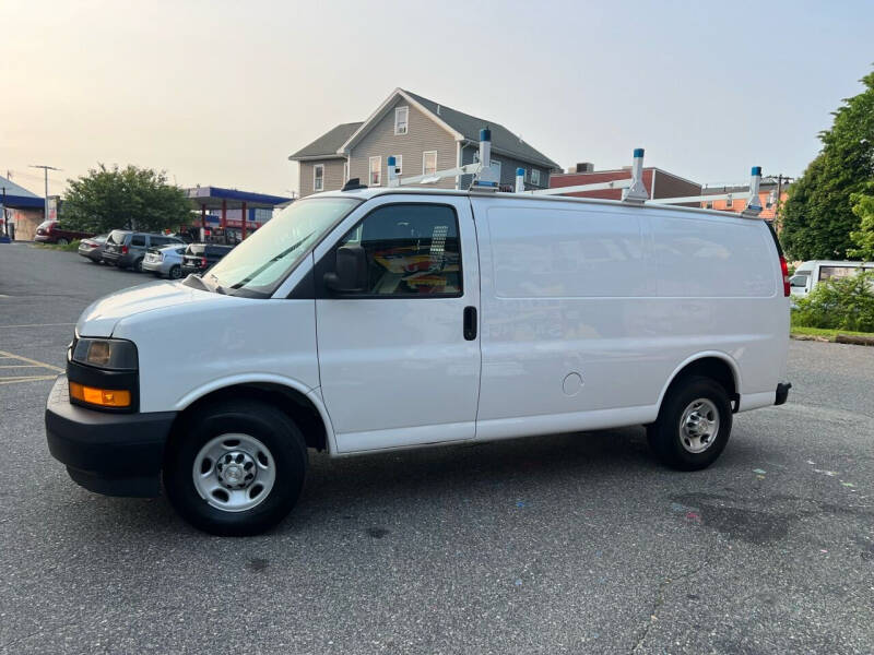 2018 Chevrolet Express 2500