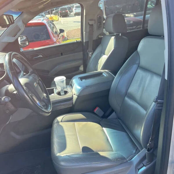 2016 Chevrolet Suburban LT