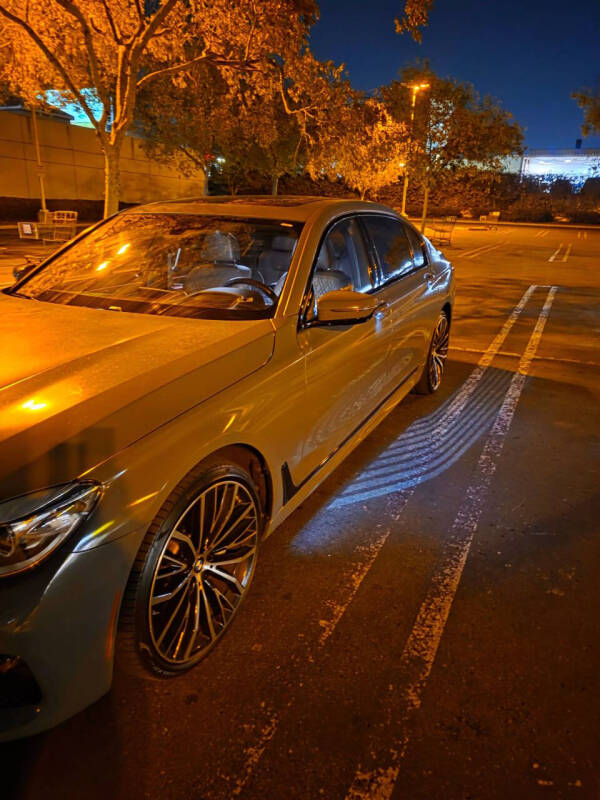 2018 BMW 7 Series 740i