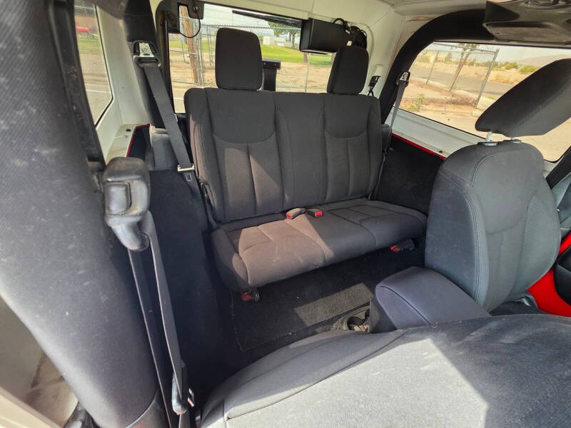 2015 Jeep Wrangler Sport