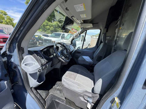 2019 Ford Transit 250