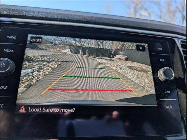 2022 Volkswagen Atlas Cross Sport V6 SEL Premium R-Line 4Motion