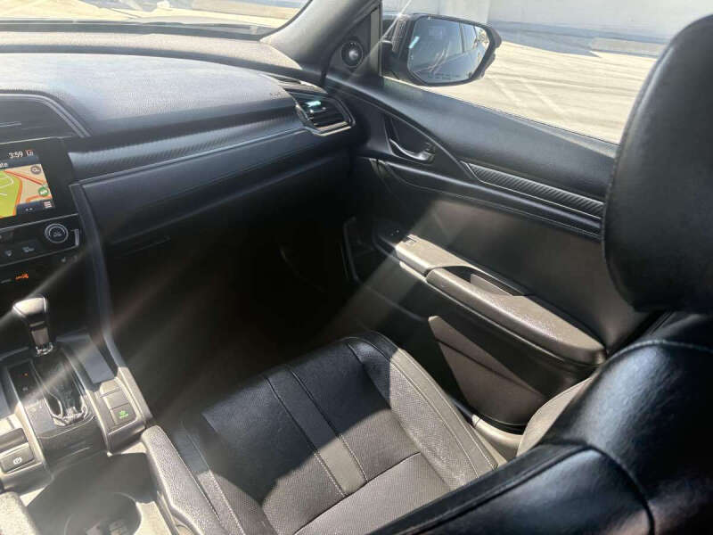 2018 Honda Civic Sport Touring