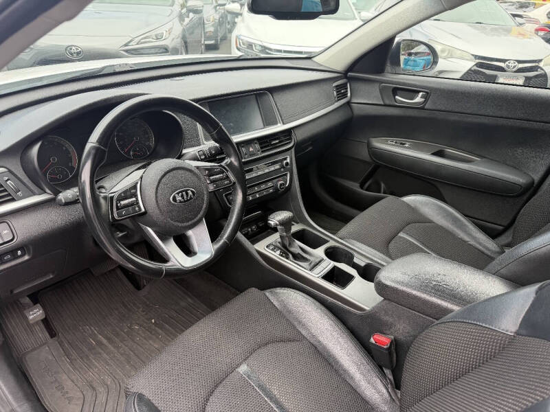 2019 Kia Optima S