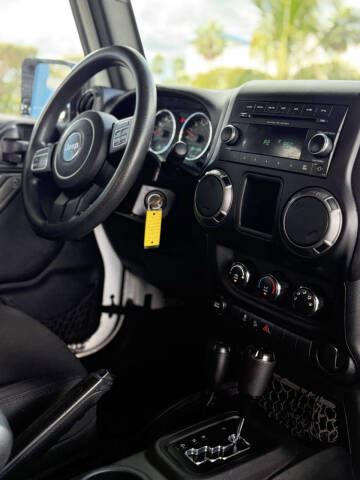 2015 Jeep Wrangler Unlimited Sport