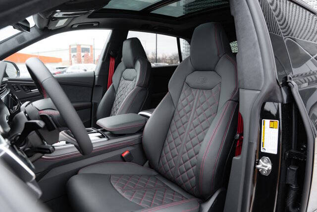 2026 Audi SQ8 4.0T quattro Prestige