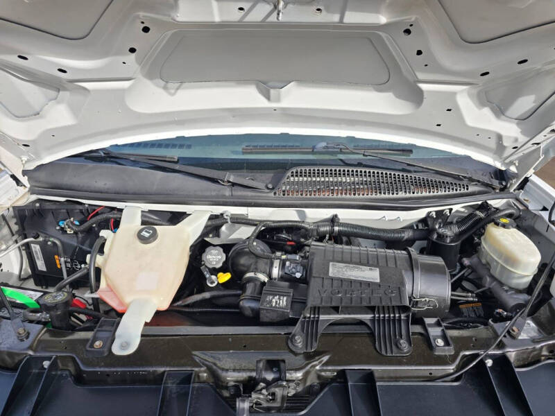 2016 GMC Savana 3500