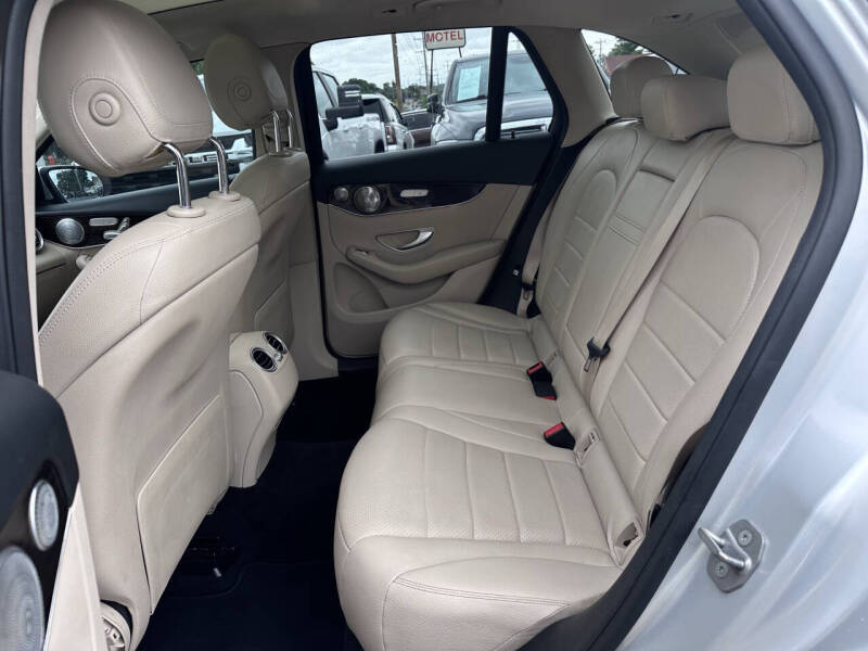 2017 Mercedes-Benz GLC GLC 300 4MATIC