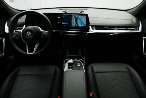 2025 BMW X2 xDrive28i