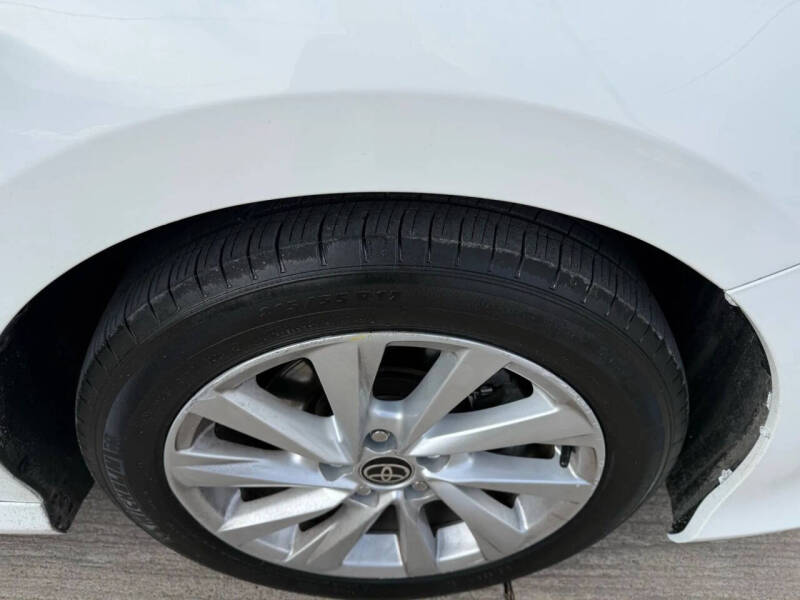 2022 Toyota Camry LE