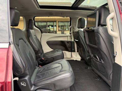2019 Chrysler Pacifica Touring L Plus