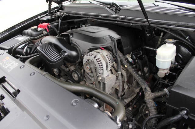 2014 Chevrolet Suburban LTZ