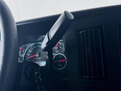 2023 Chevrolet Express LS 3500