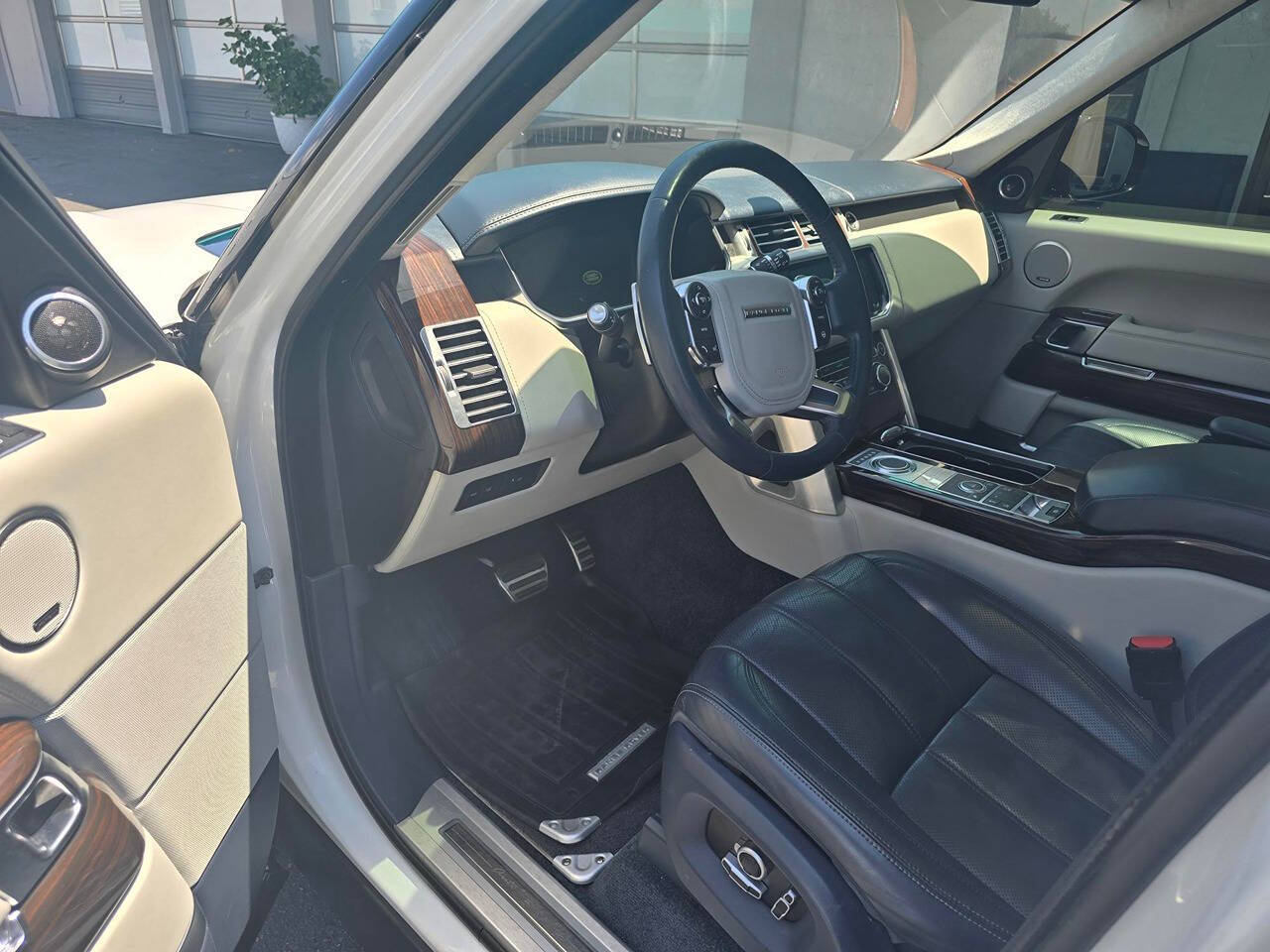 2016 Land Rover Range Rover 7