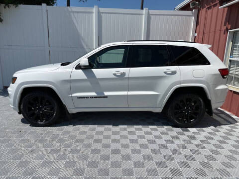 2020 Jeep Grand Cherokee Altitude
