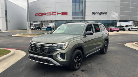 2025 Volkswagen Atlas for sale at Napleton Autowerks in Springfield MO