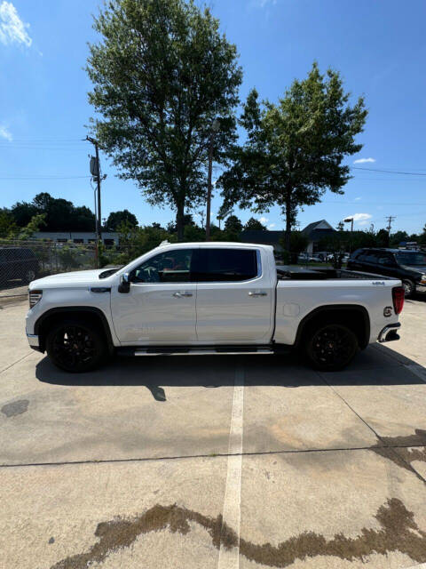 2024 GMC Sierra 1500 SLT