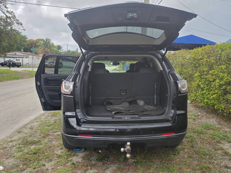 2017 Chevrolet Traverse LT