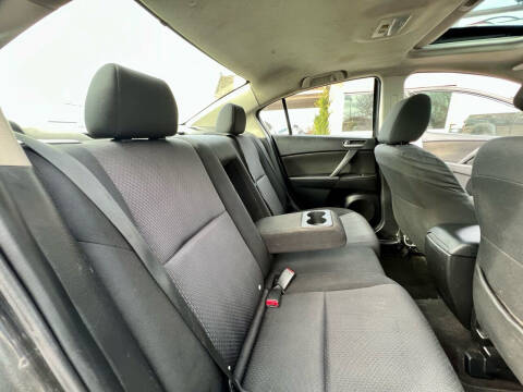 2010 Mazda MAZDA3 i Sport