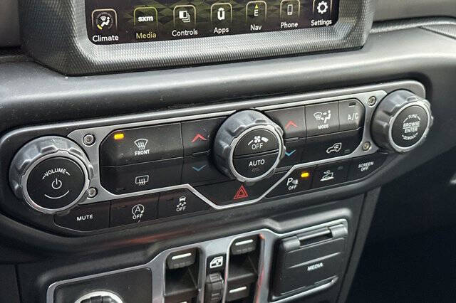 2021 Jeep Gladiator Freedom