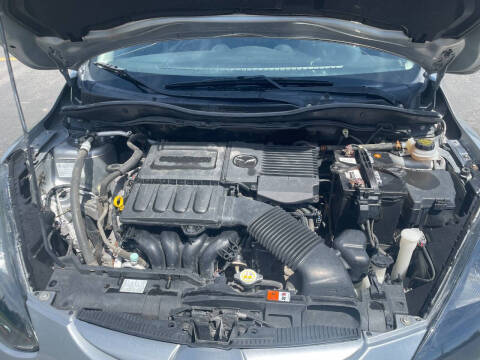 2012 Mazda MAZDA2 Touring