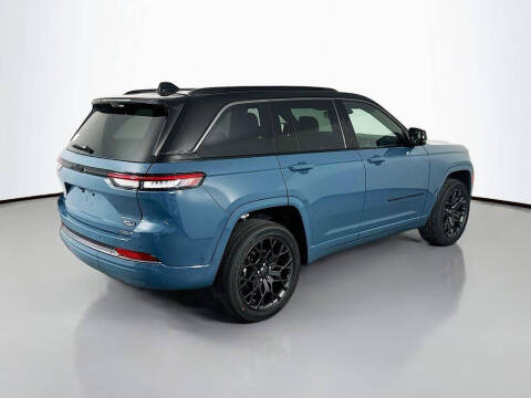 2026 Jeep Grand Cherokee Summit