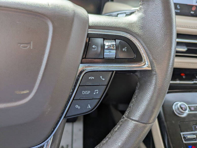 2022 Lincoln Nautilus Standard