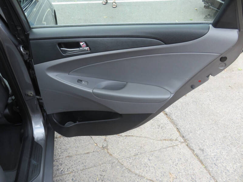 2011 Hyundai Sonata GLS