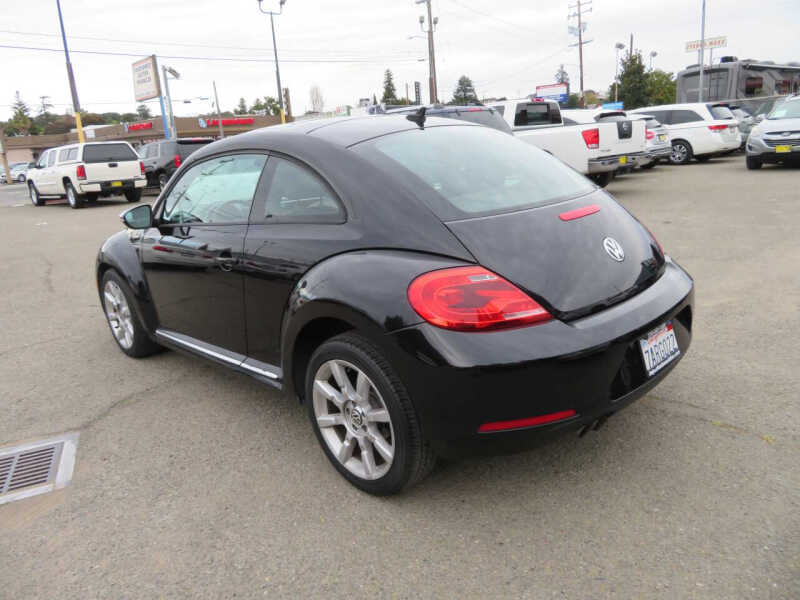 2013 Volkswagen Beetle