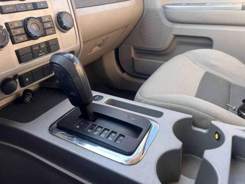 2008 Ford Escape XLT