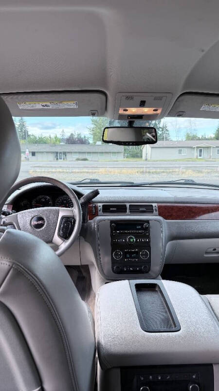 2011 GMC Yukon SLT